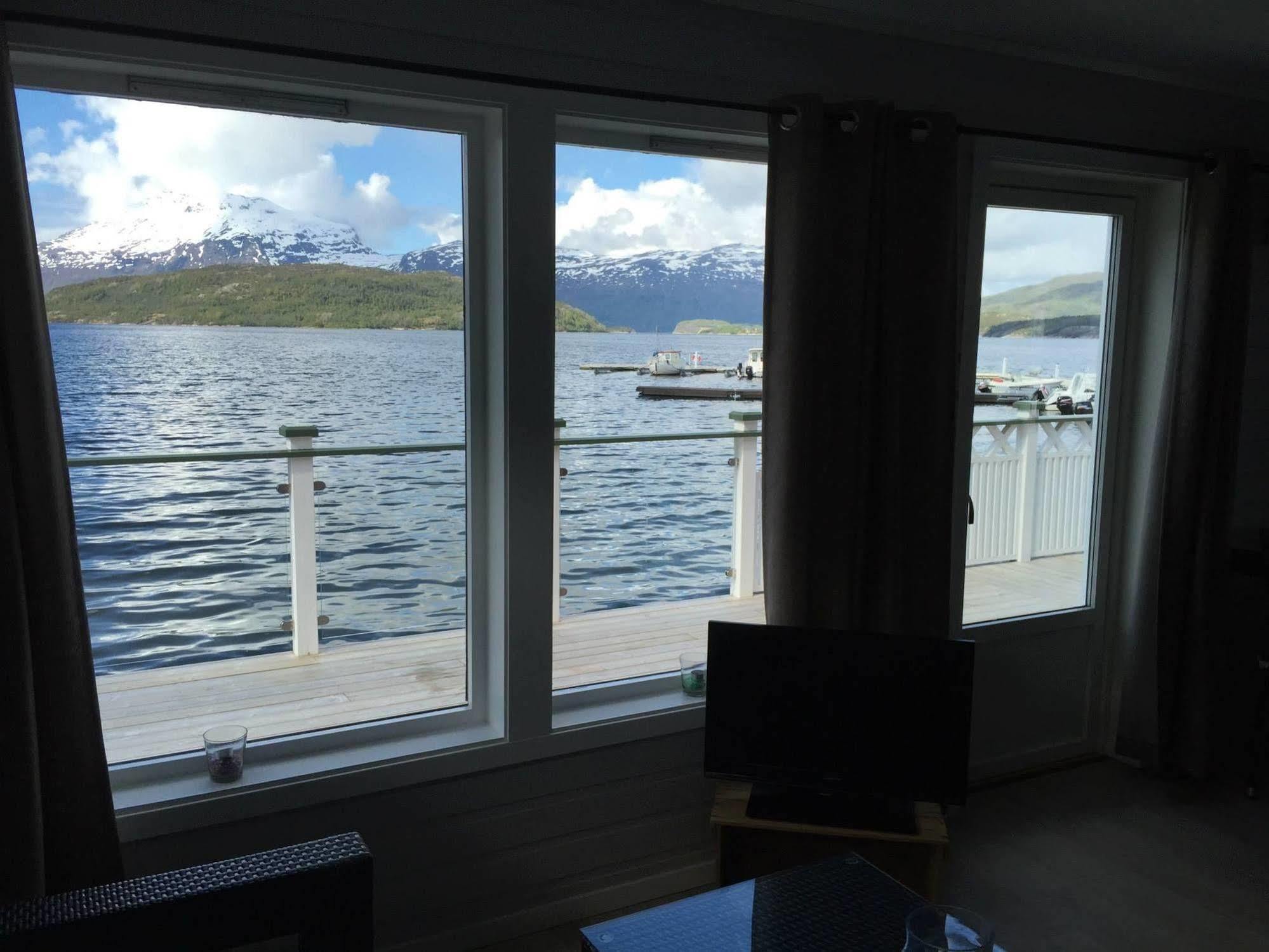 Garsnes Brygge Feriehus *